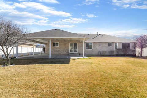 Tiny photo for 12252 S MARGARET ROSE DR, Riverton, UT 84065 (MLS # 2143704)