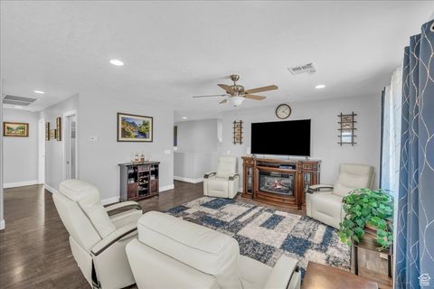 Tiny photo for 715 S PEACHTREE Dr, Toquerville, UT 84774 (MLS # 2116479)