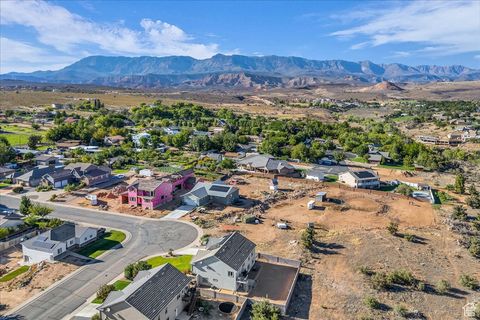 Tiny photo for 715 S PEACHTREE Dr, Toquerville, UT 84774 (MLS # 2116479)