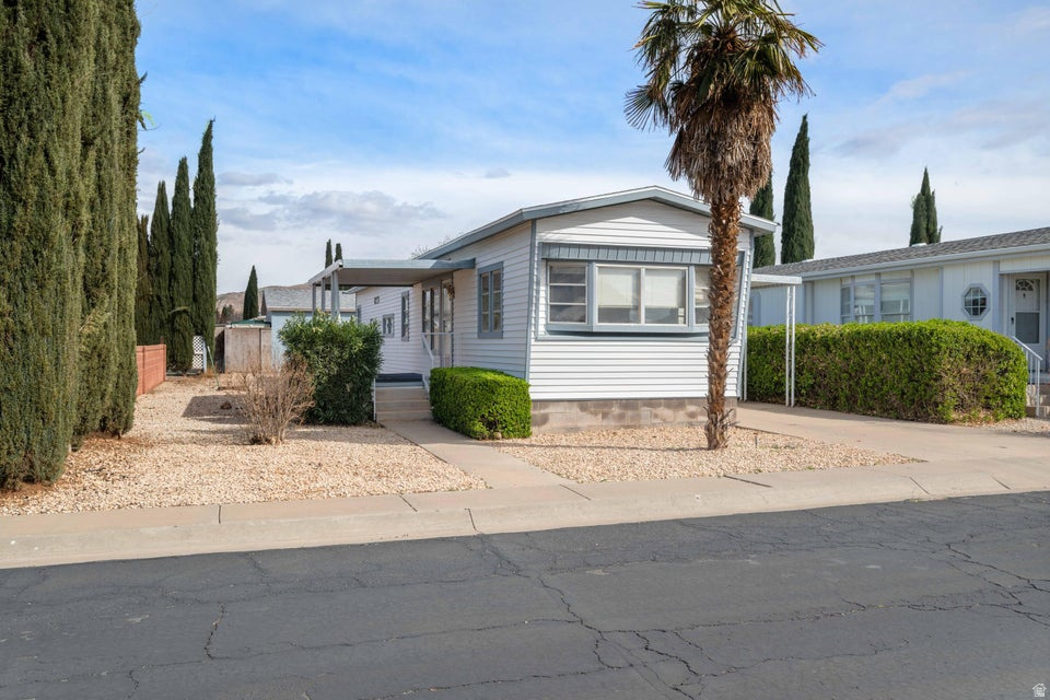 LAVA BLUFF MOBILE HOME PARK AMD - Residential