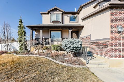 Tiny photo for 1996 S 1675 W, Syracuse, UT 84075 (MLS # 2137790)