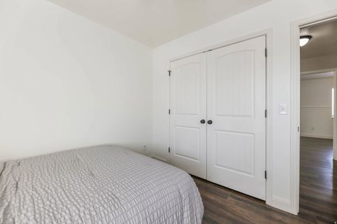 Tiny photo for 1996 S 1675 W, Syracuse, UT 84075 (MLS # 2137790)