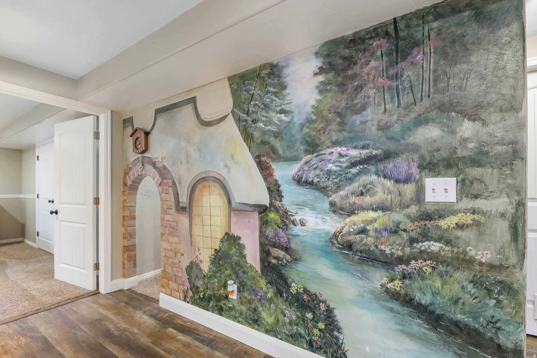 HILLSBORO - Residential