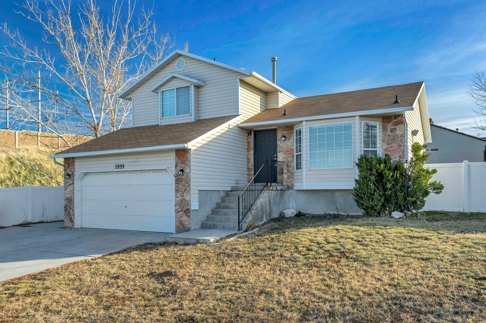 HILLTOP - Residential