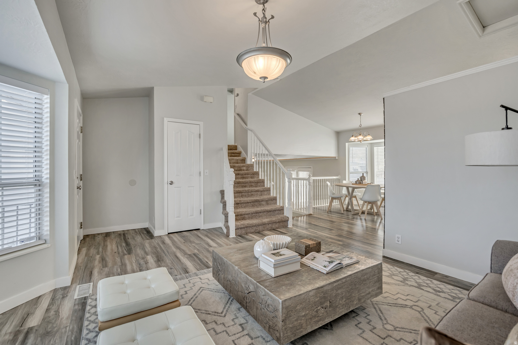 HILLTOP - Residential