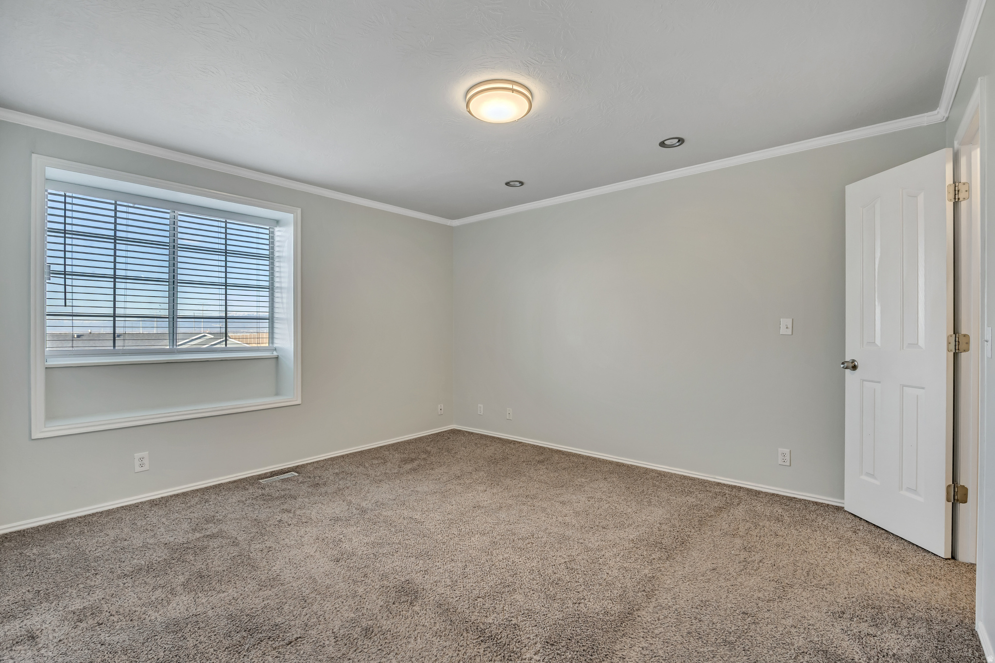 HILLTOP - Residential