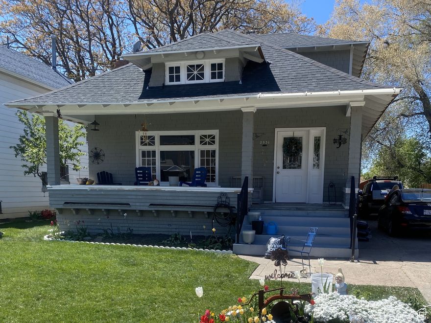 PRICED TO SELL!!  This historic 7 bedroom, 2 1/2 bath in great Ogden.  Original floor, nice living room- this home is ideal for a buyer or investor looking to maximize rental income or an owner occupant wantintg to live in one unit and rent the other.  Whether you're ready to restore and personalize or rent.  Nestled in great Ogden near parks, schools, close to shopping and just minutes from historic 25th street and mountains. Great opportunities like this don't come around often!  To show, will need 2 hours notice because of house guests.