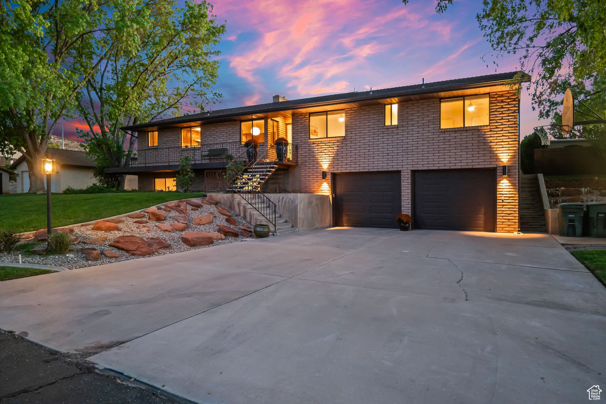 BLOOMINGTON HILLS 1 - Residential