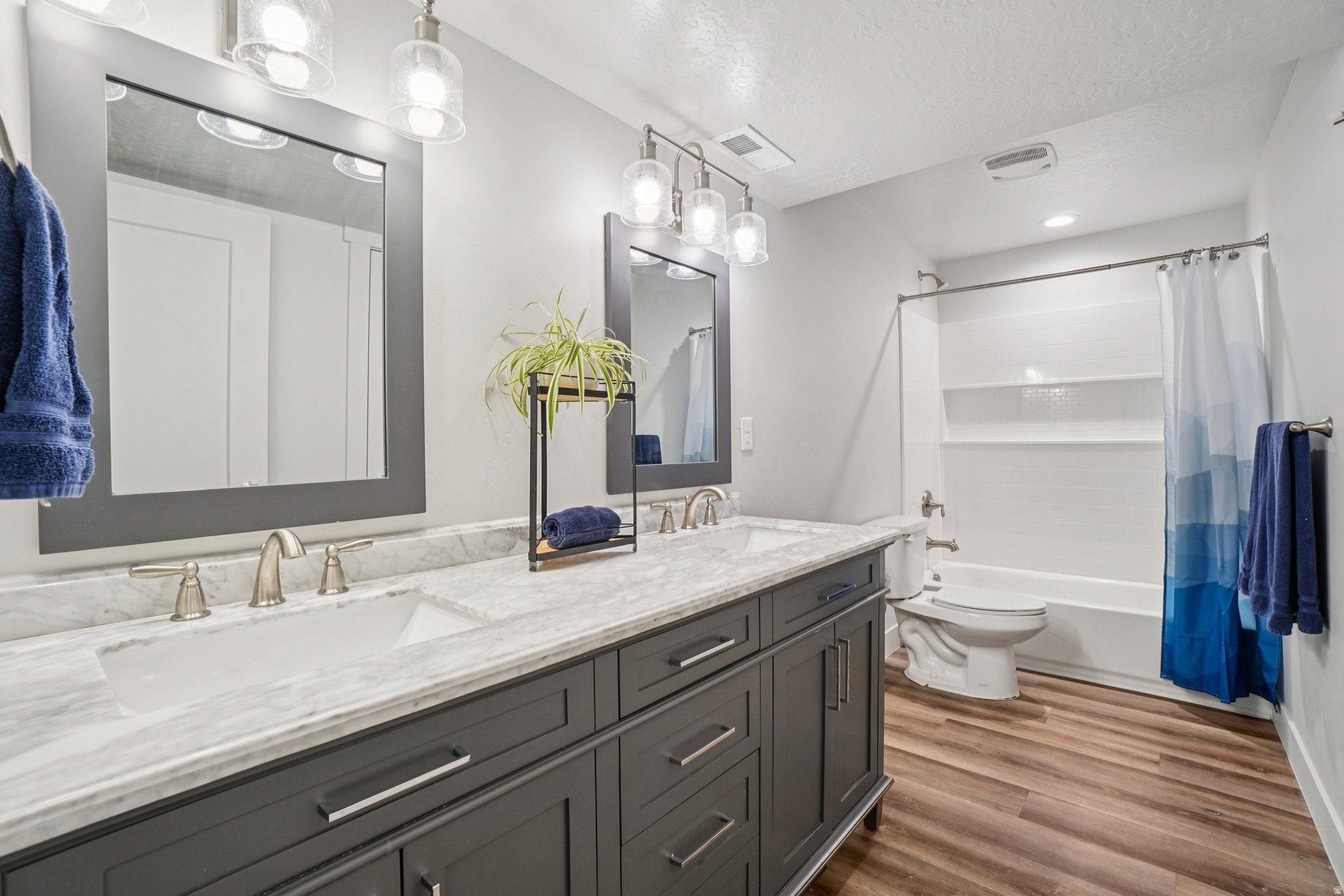 OVERLAND TRAILS - Residential