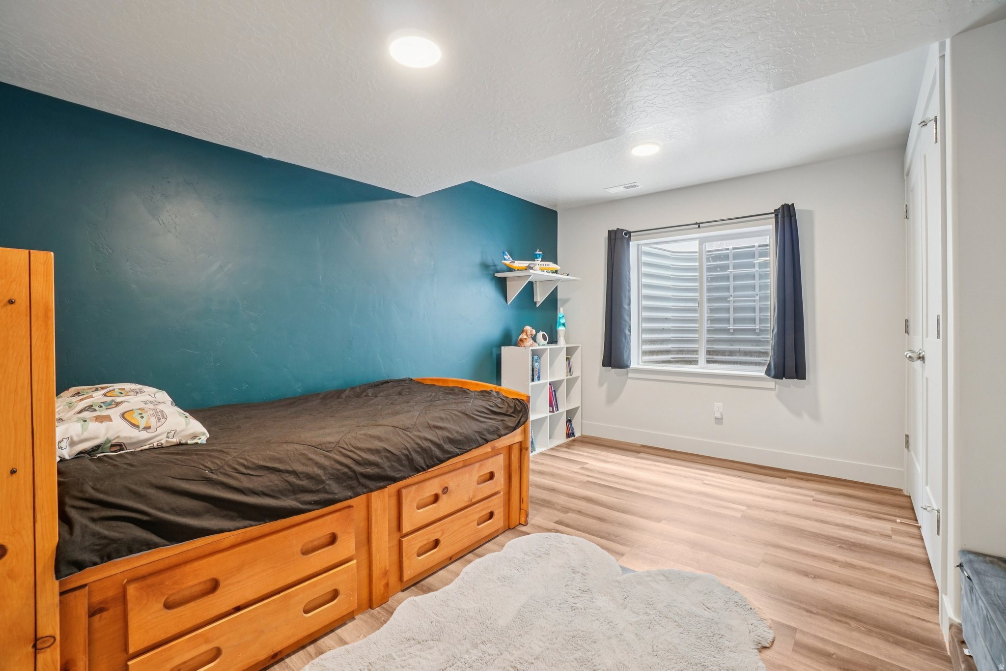 OVERLAND TRAILS - Residential