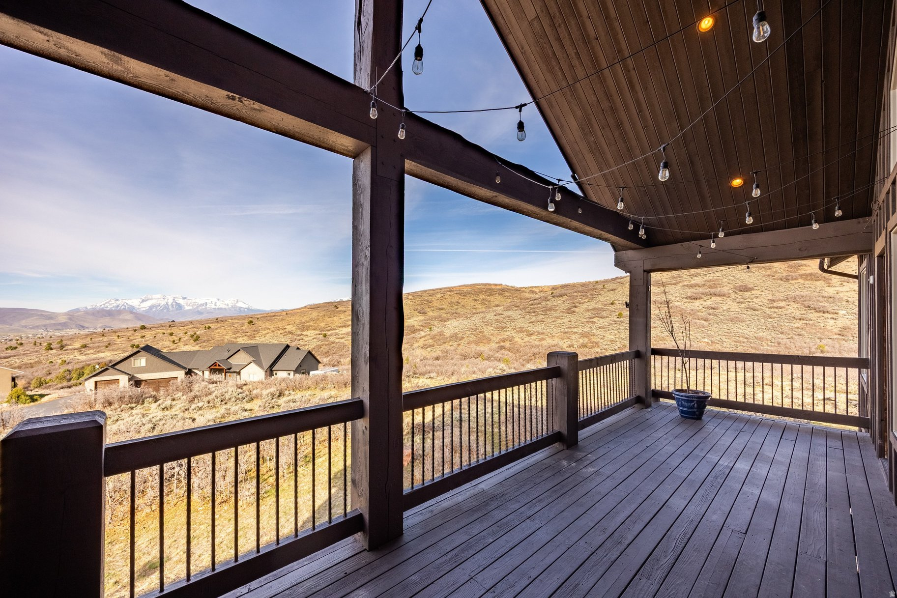 BIG POLE ESTATES - Residential