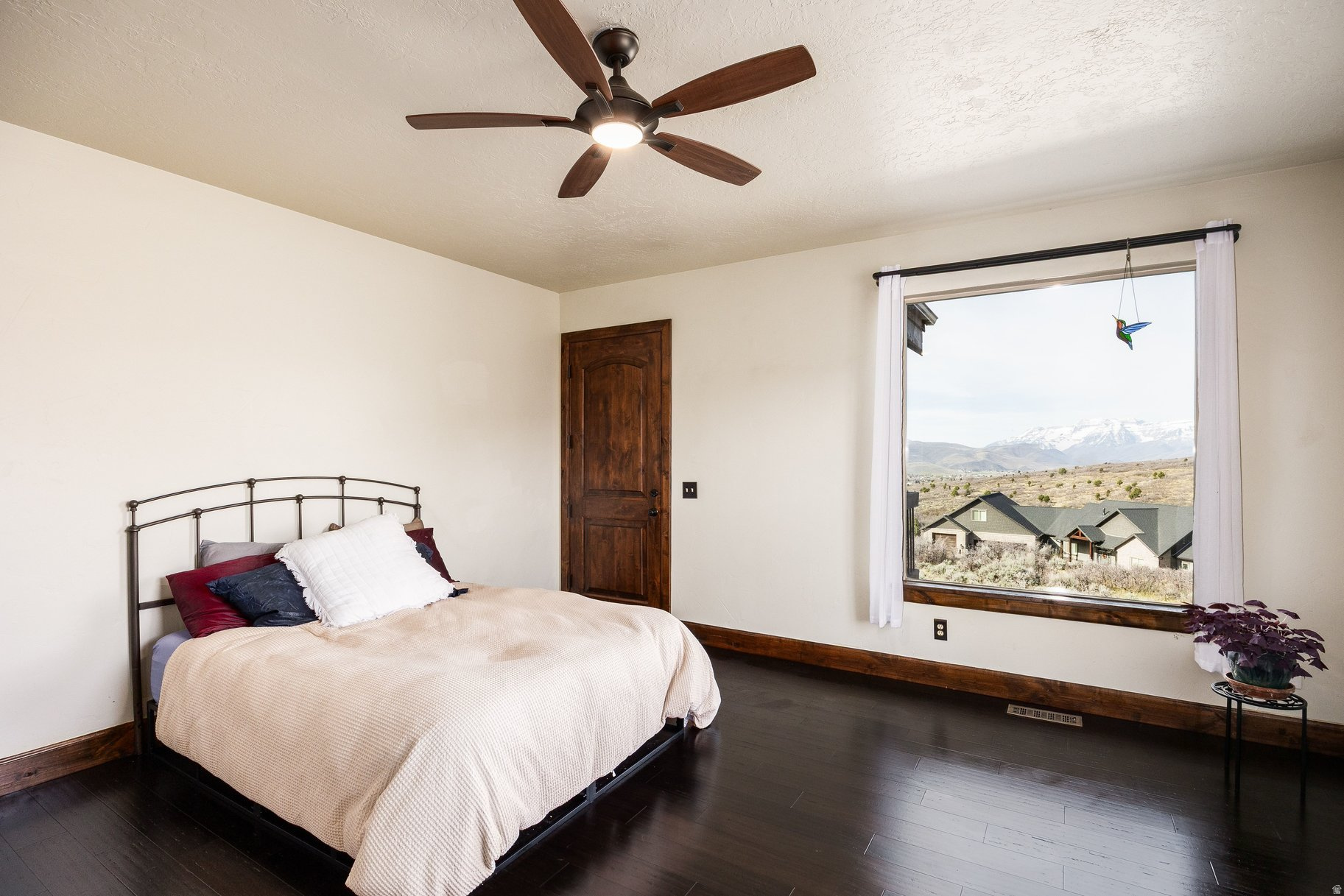 BIG POLE ESTATES - Residential