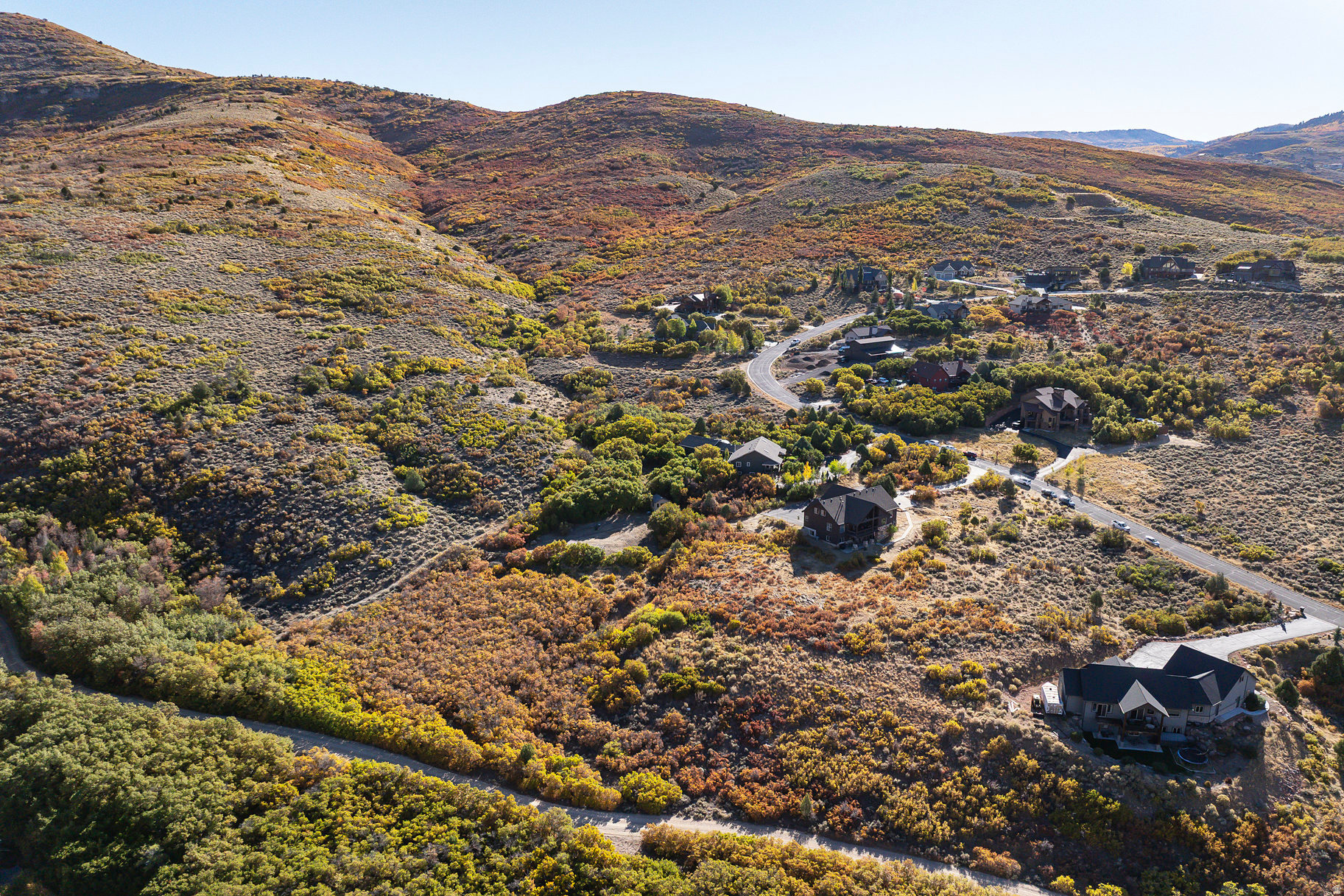 BIG POLE ESTATES - Residential