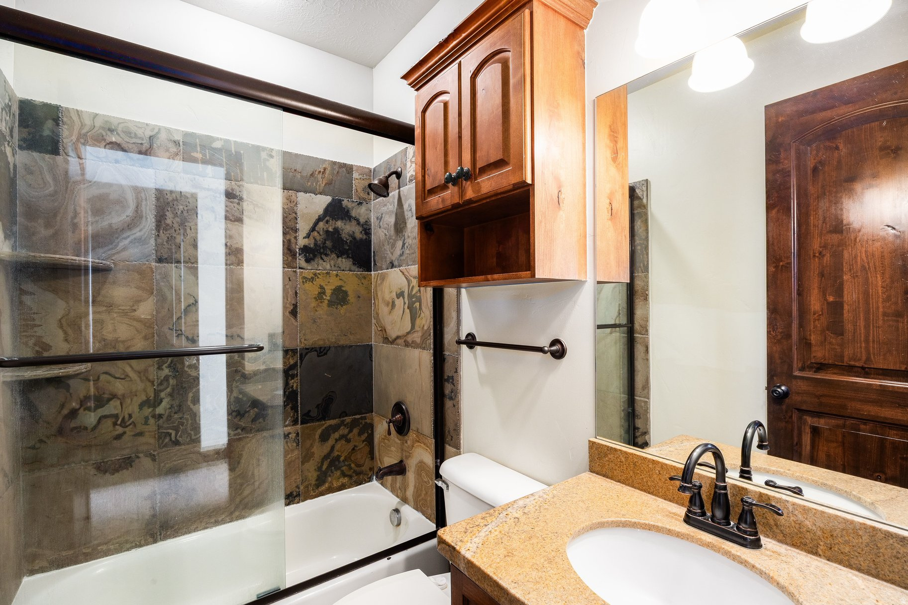 BIG POLE ESTATES - Residential