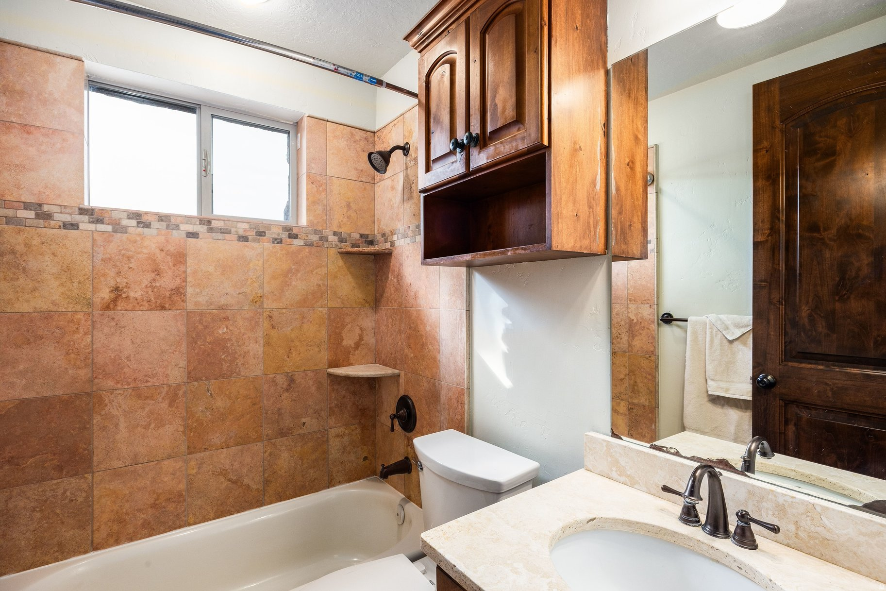 BIG POLE ESTATES - Residential