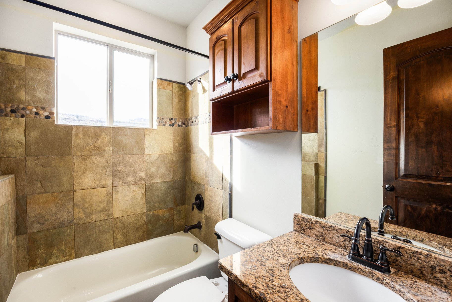 BIG POLE ESTATES - Residential