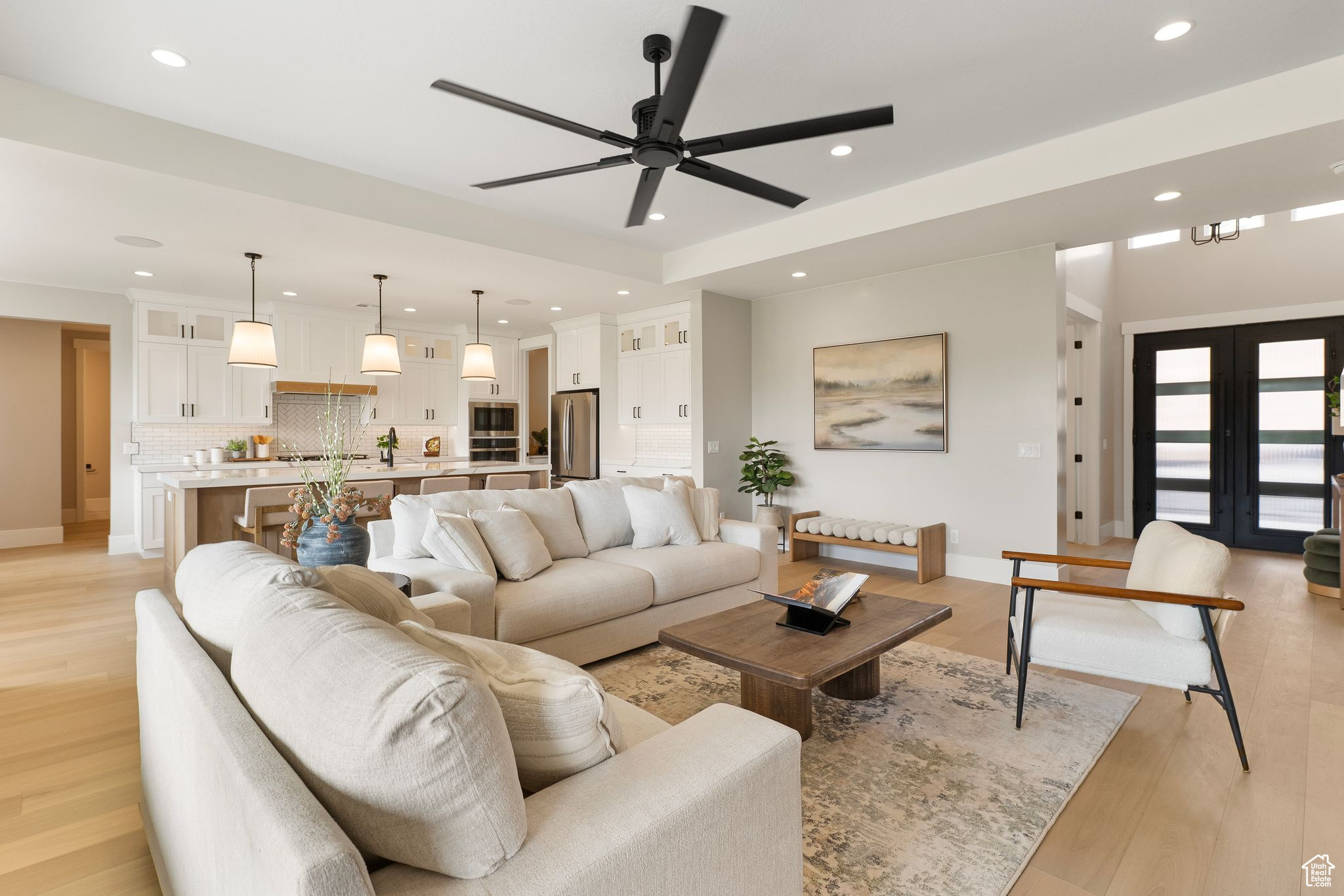 CANYON RIDGE - Residential