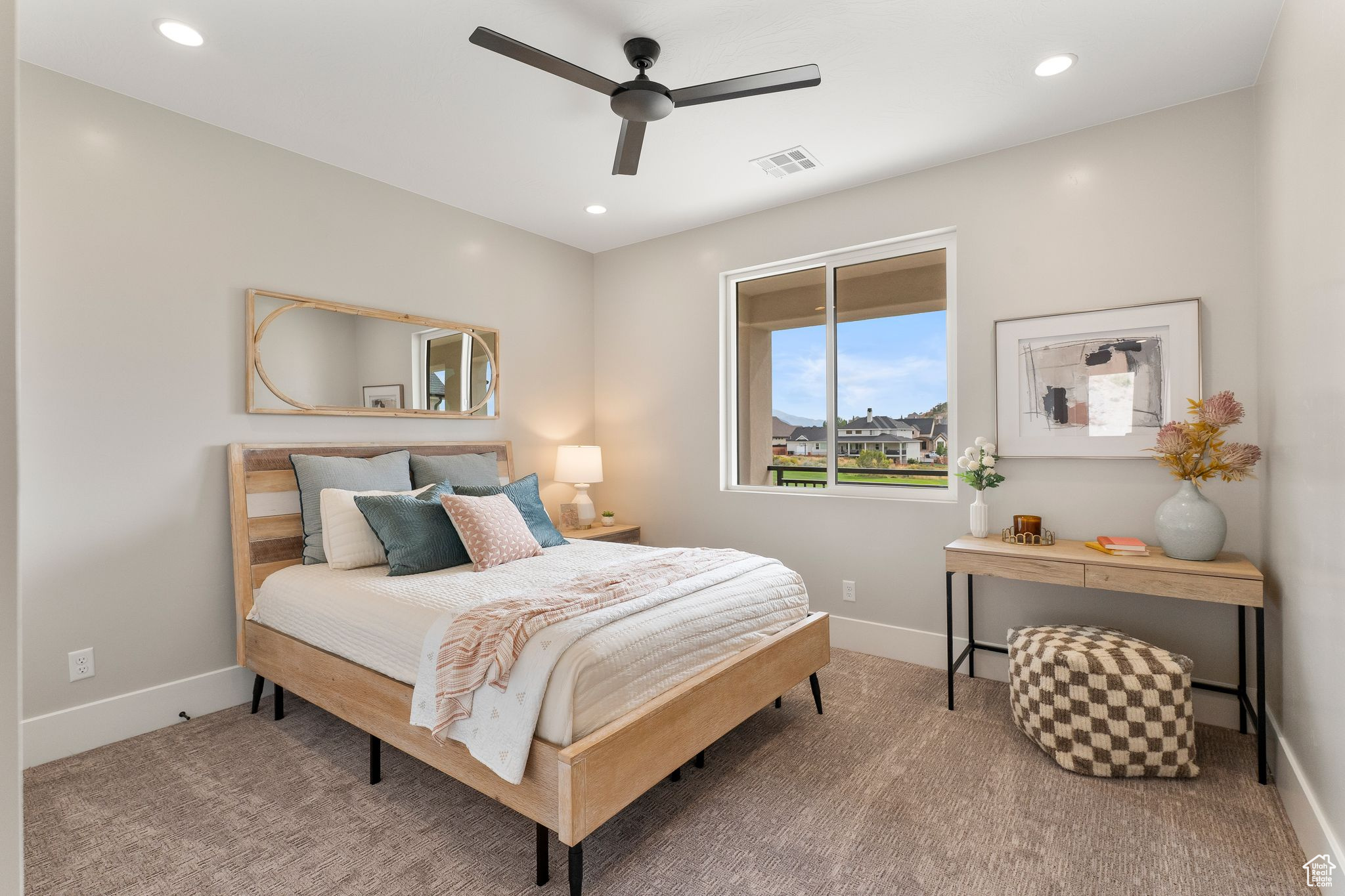 CANYON RIDGE - Residential