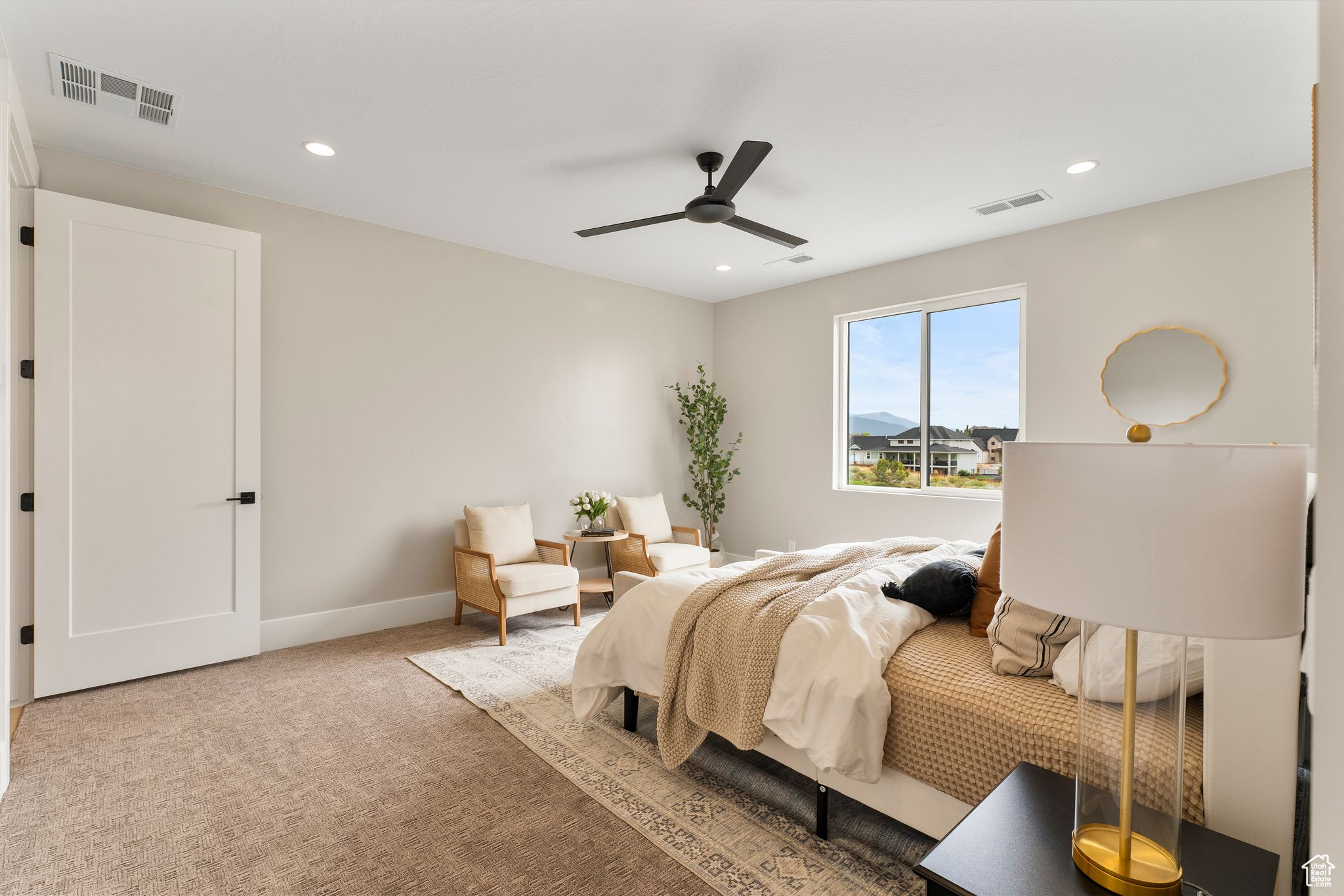 CANYON RIDGE - Residential