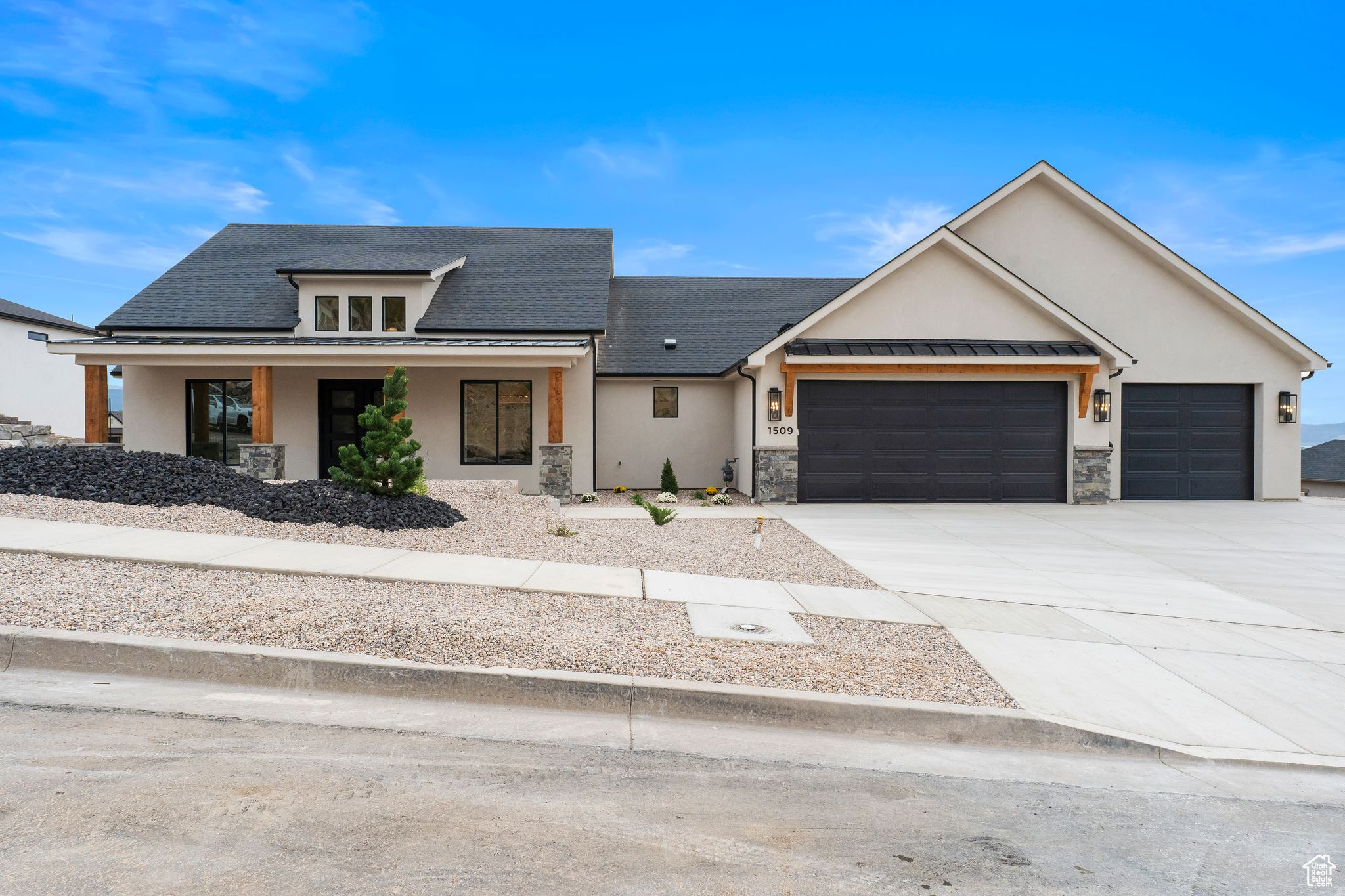 CANYON RIDGE - Residential