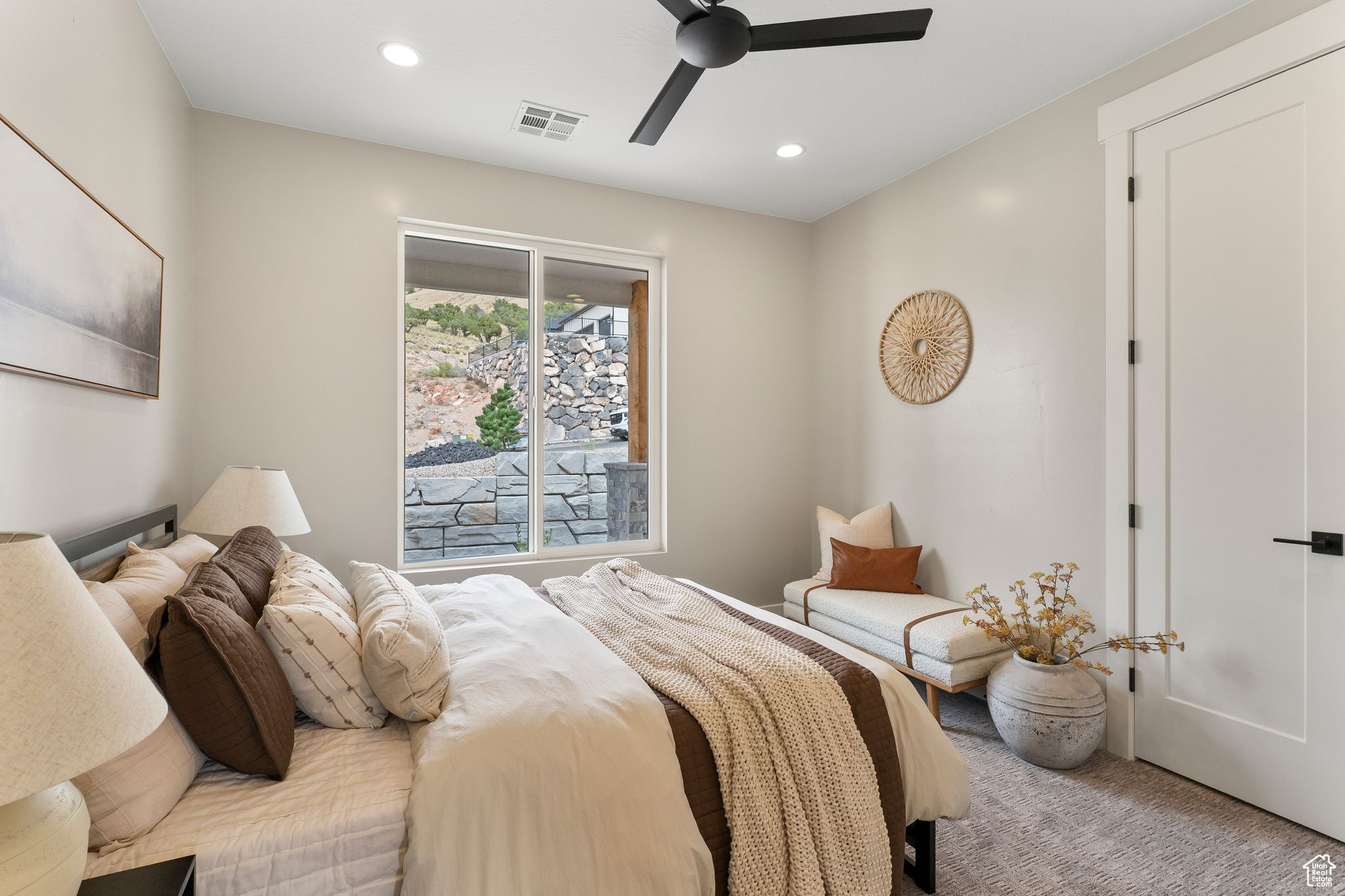 CANYON RIDGE - Residential