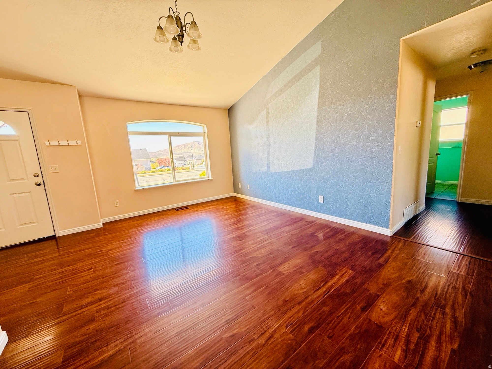 BROOKSIDE - Residential