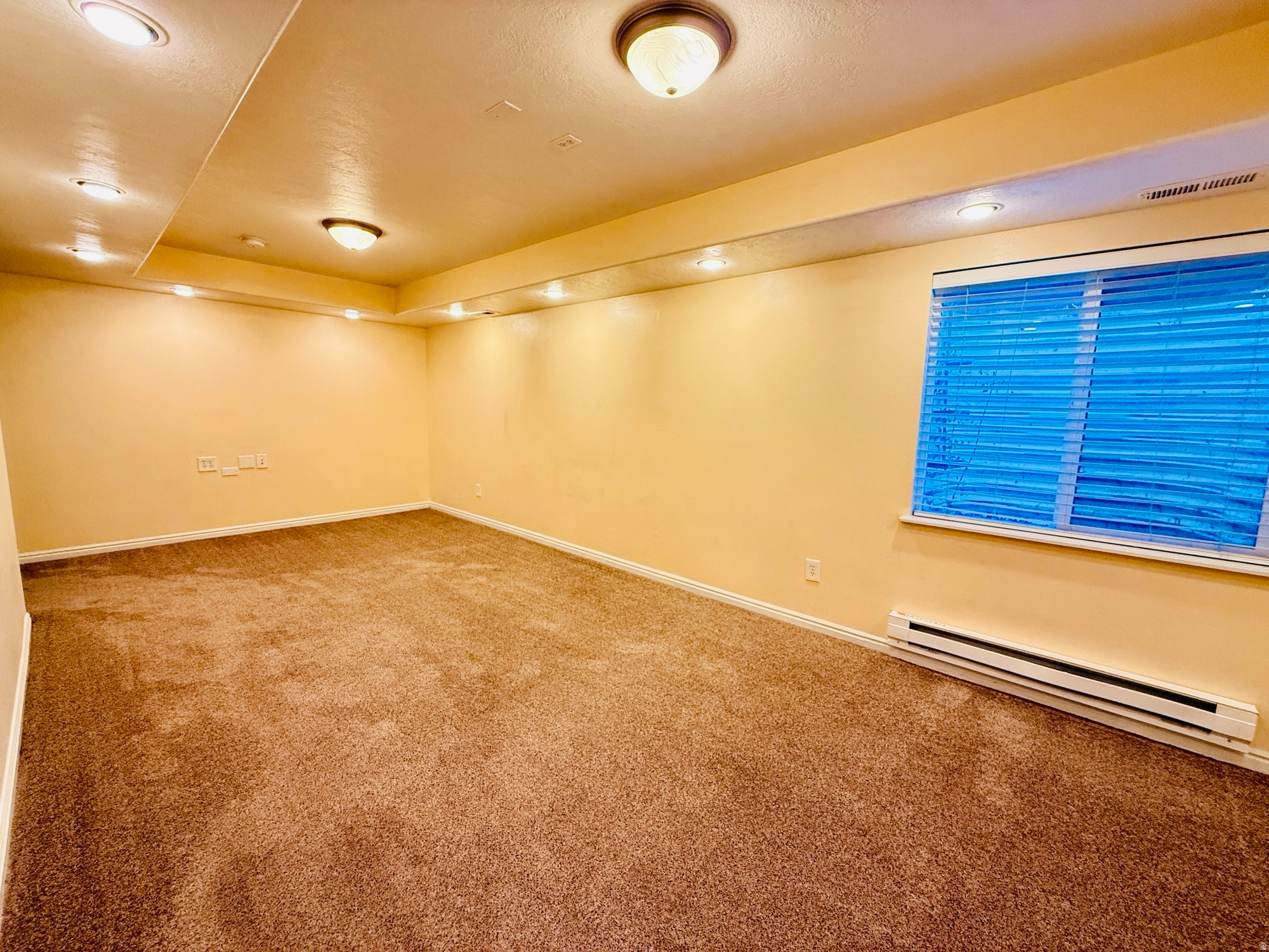 BROOKSIDE - Residential