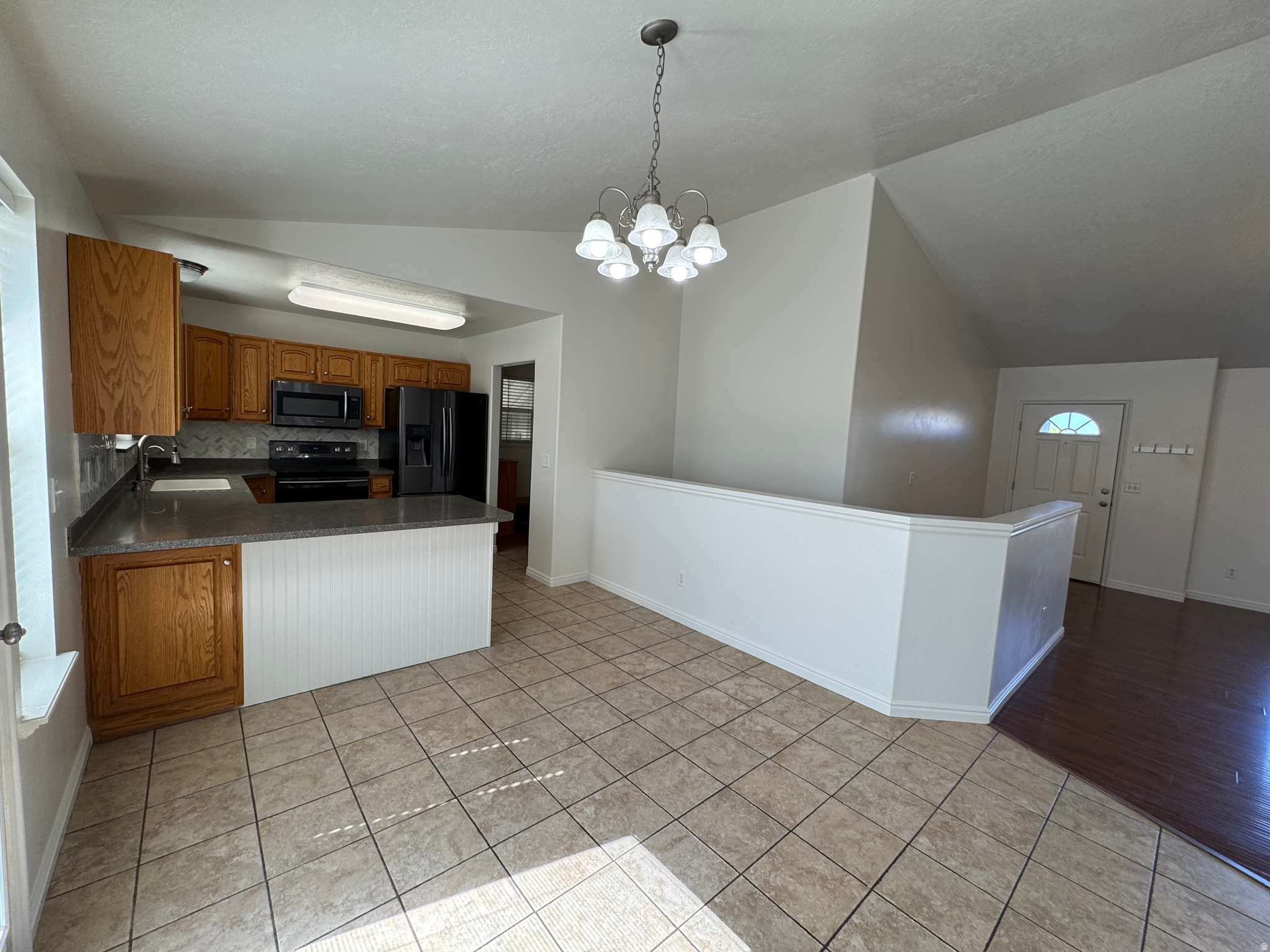 BROOKSIDE - Residential