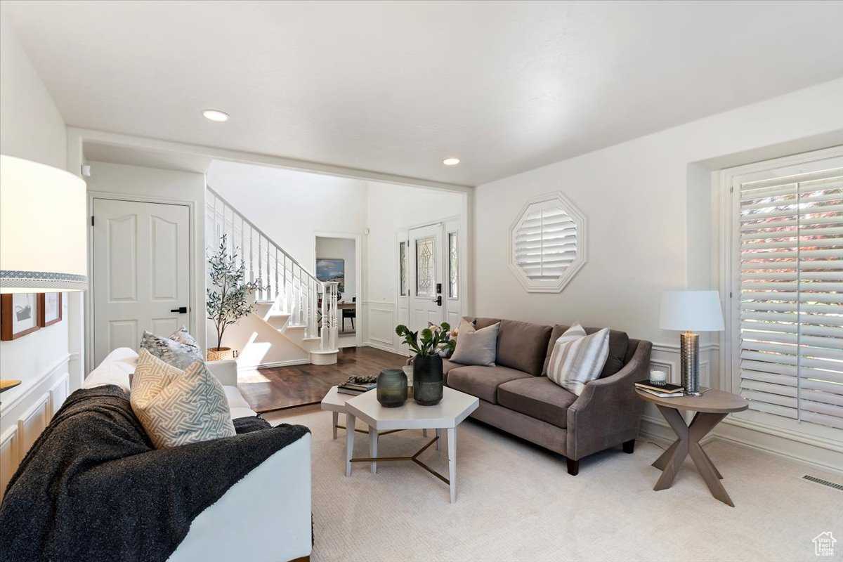8697 Willow Green Cir, Sandy, Utah image 11