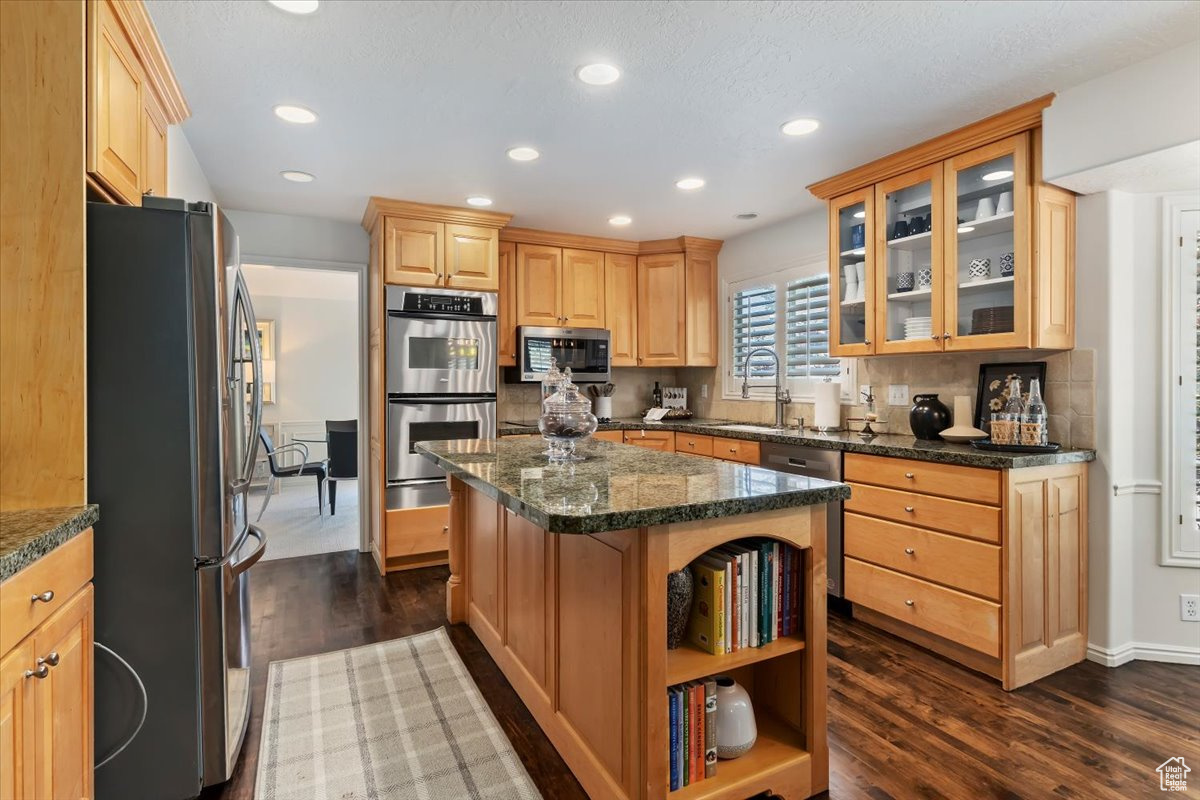 8697 Willow Green Cir, Sandy, Utah image 15
