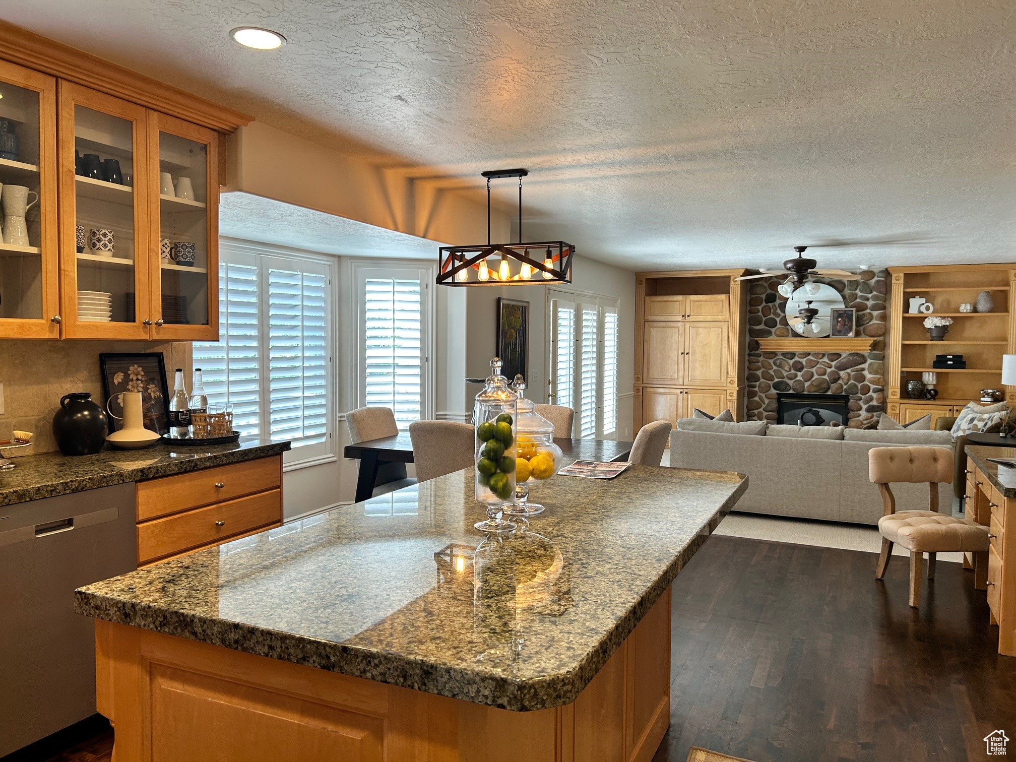 8697 Willow Green Cir, Sandy, Utah image 18