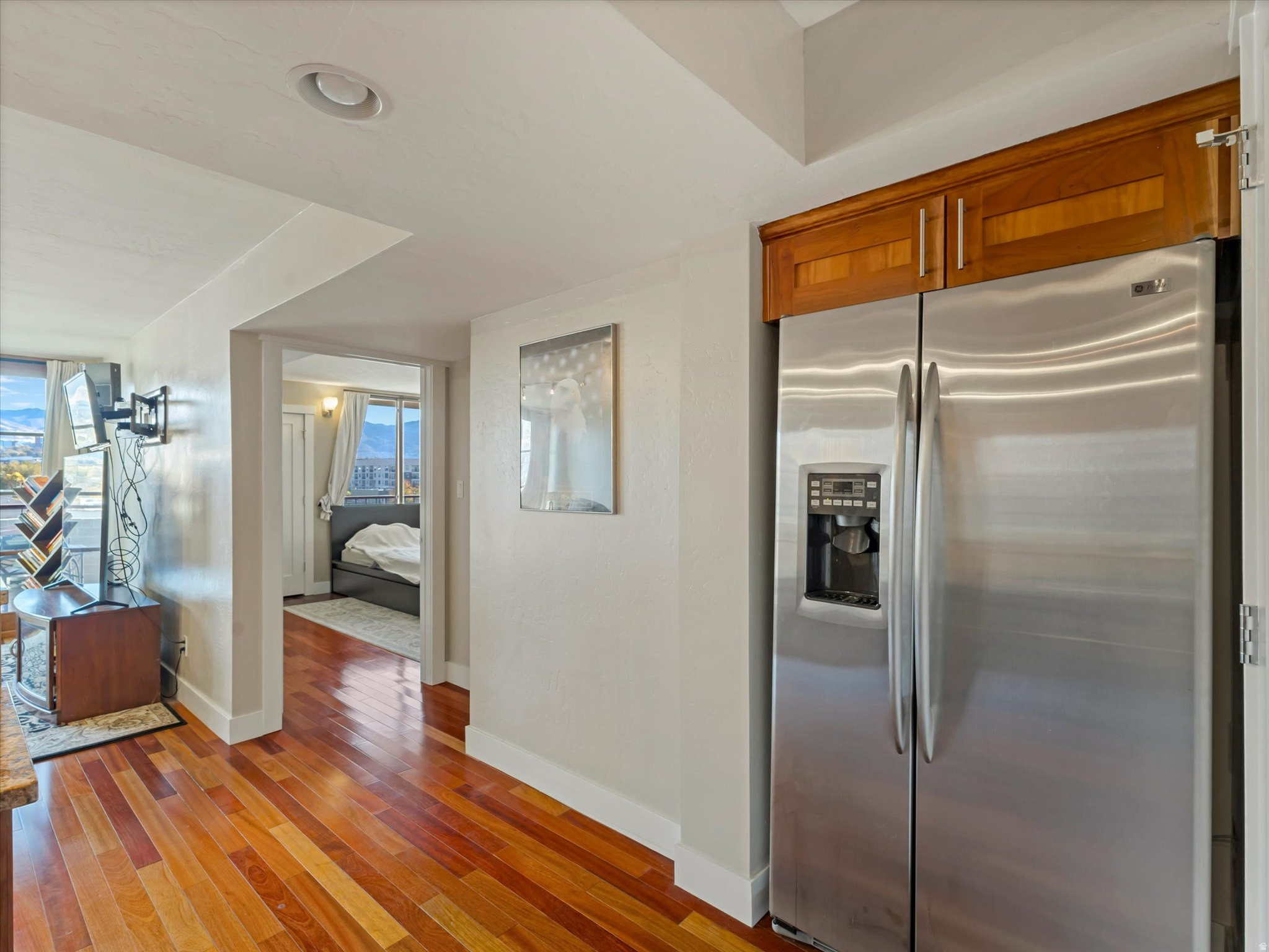 BROADWAY TOWER CONDO - Residential