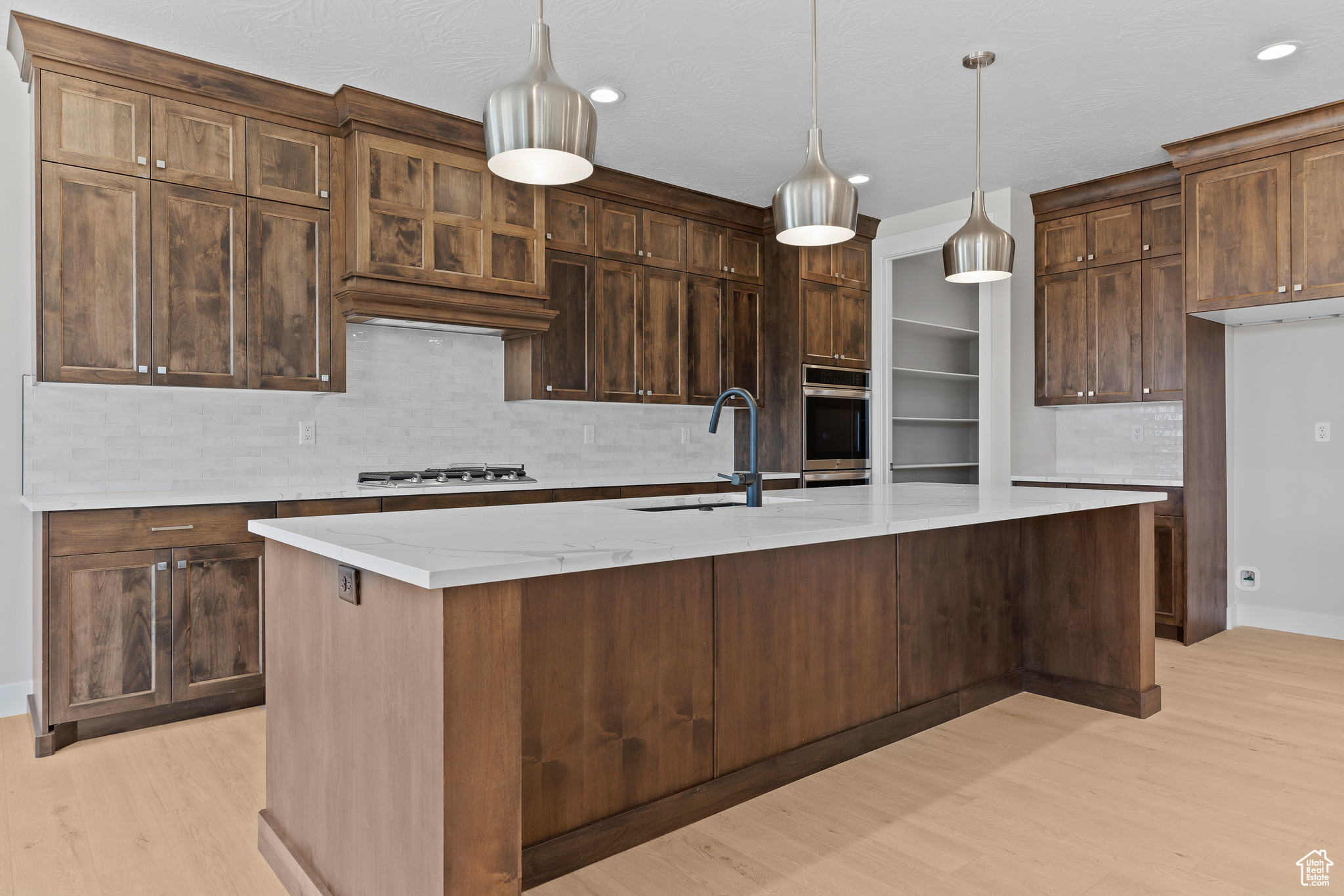 RED SLATE ESTATES - Residential