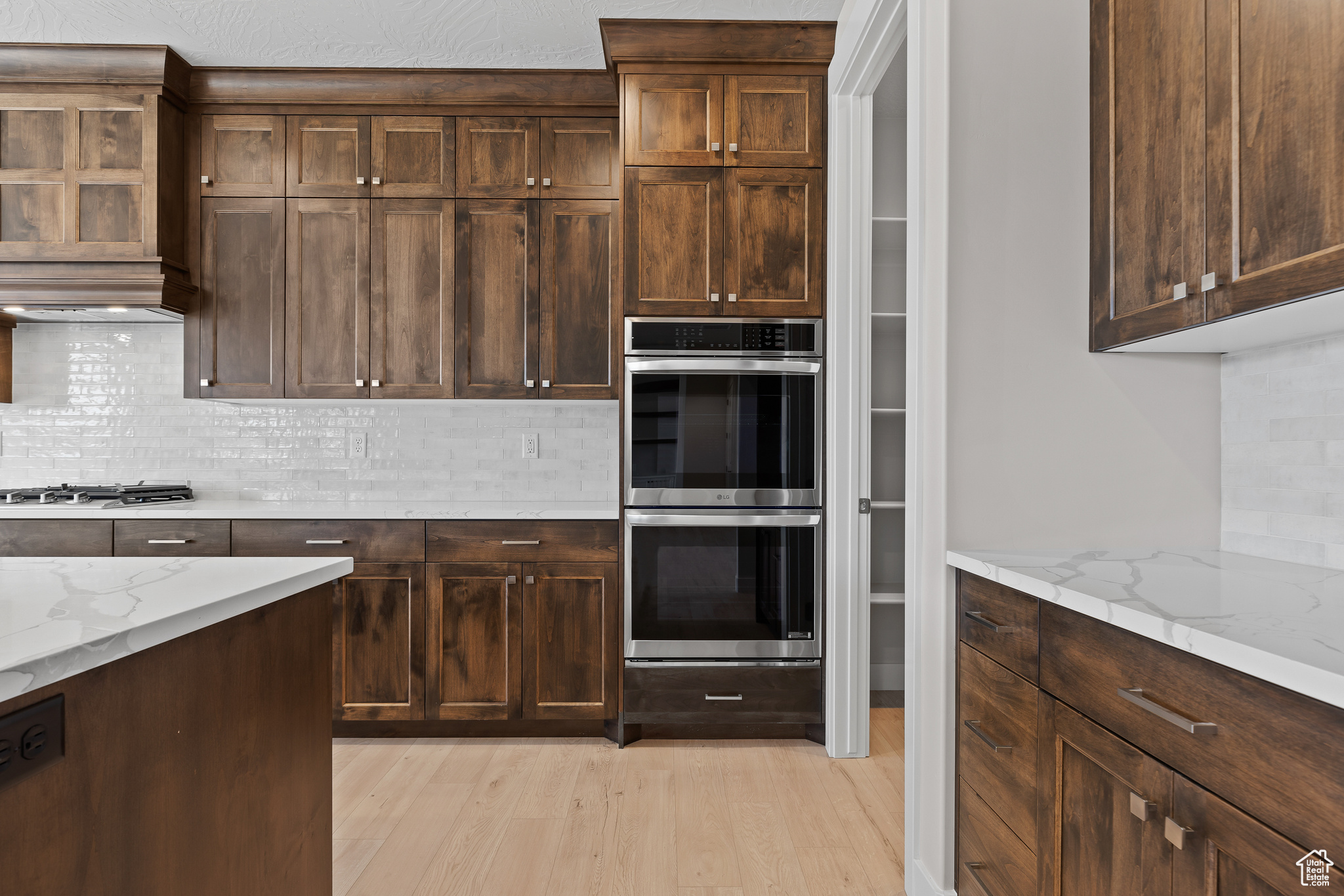 RED SLATE ESTATES - Residential