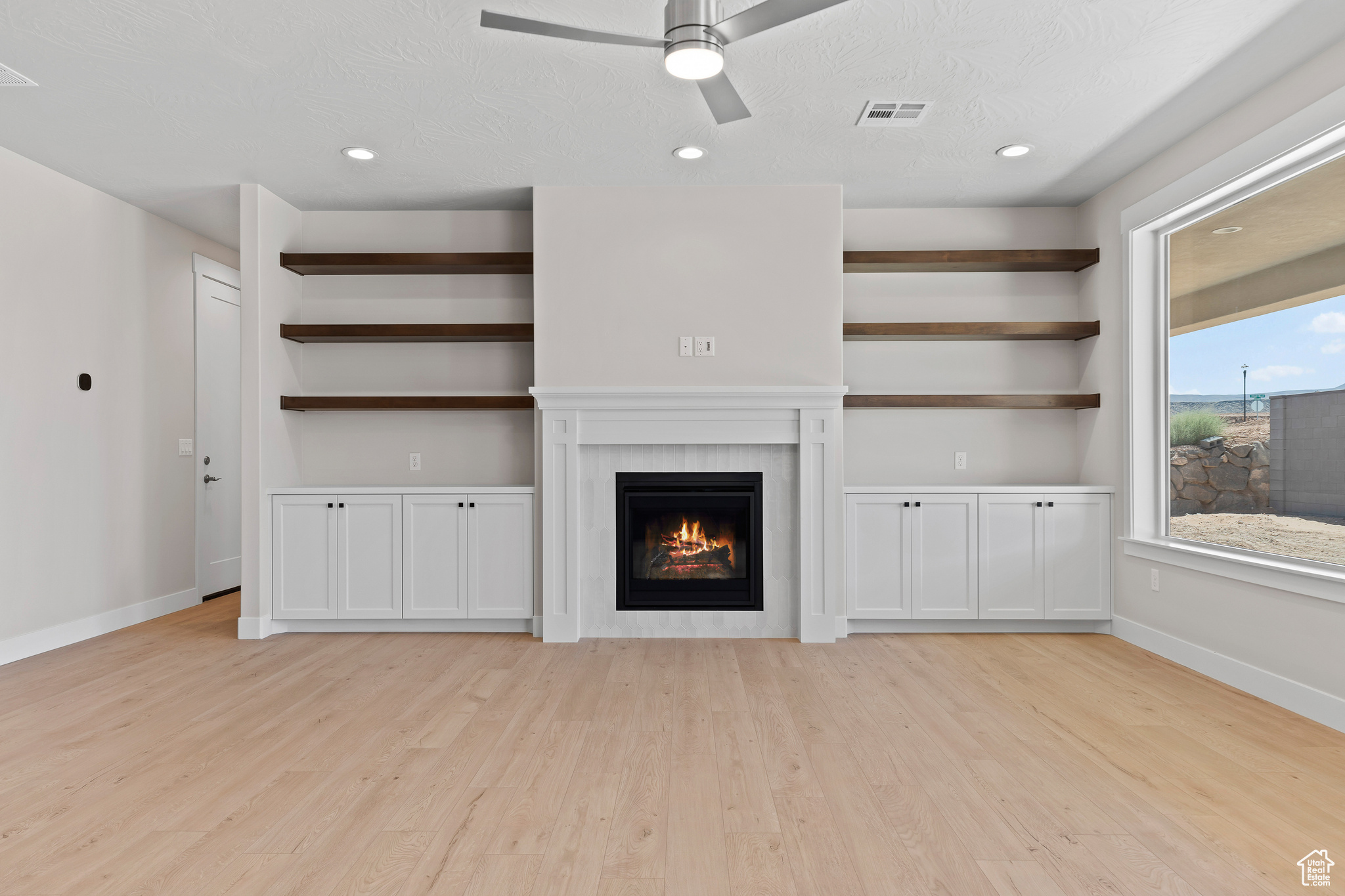 RED SLATE ESTATES - Residential