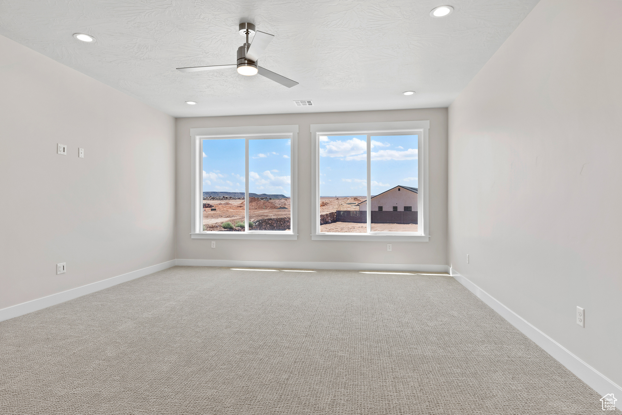 RED SLATE ESTATES - Residential