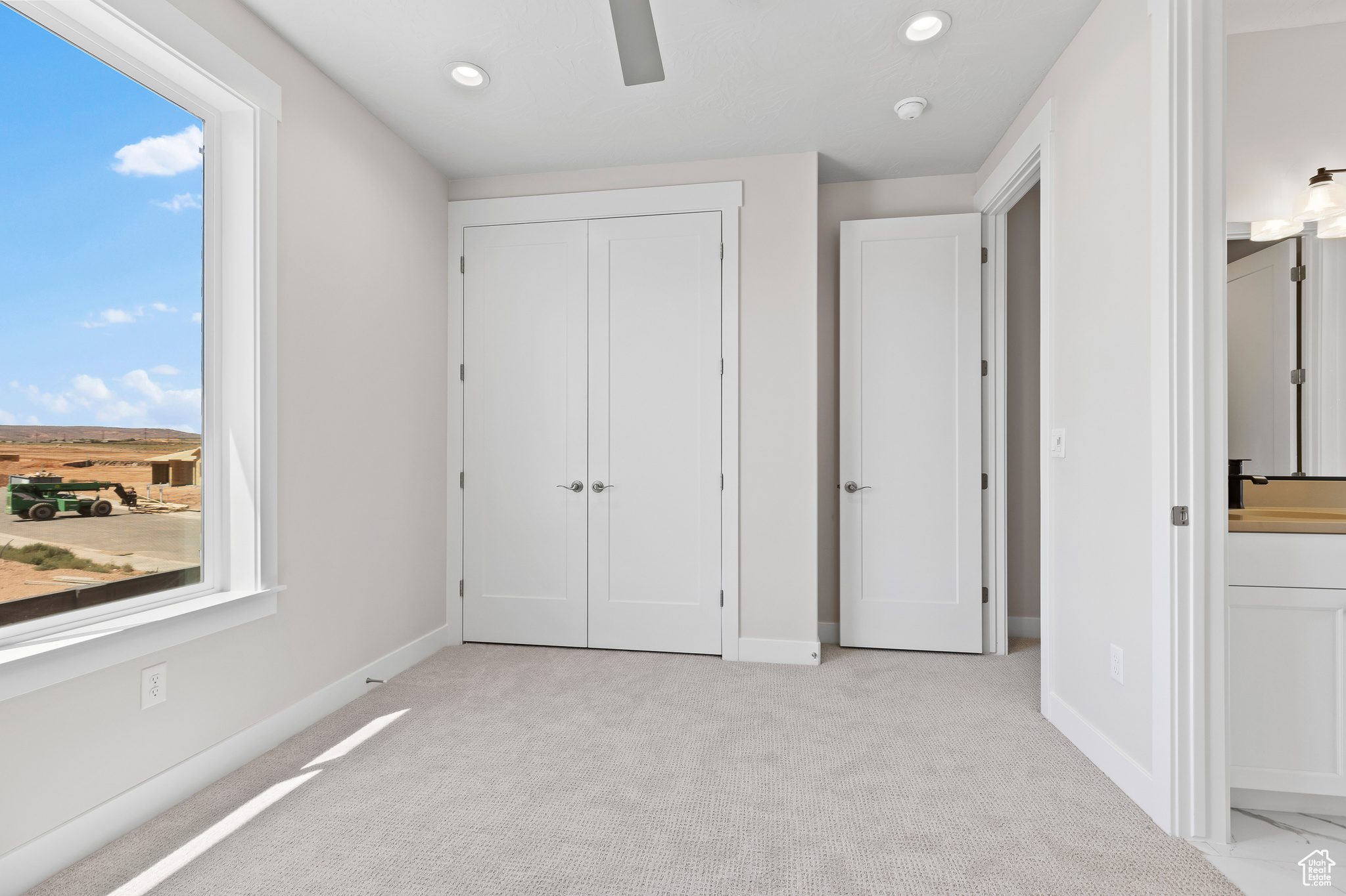 RED SLATE ESTATES - Residential