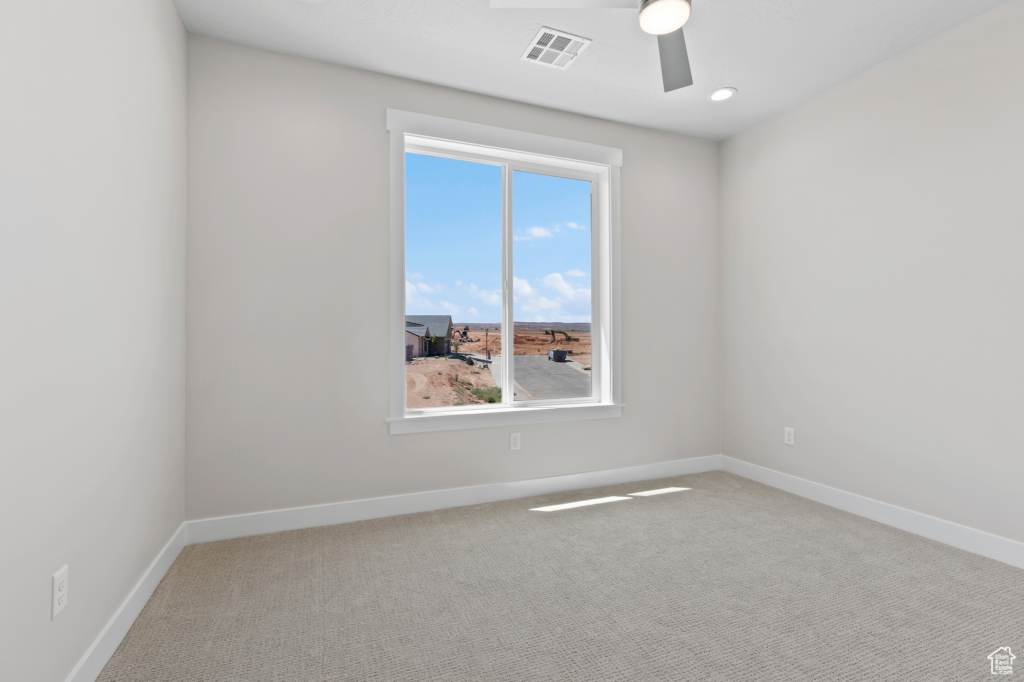 RED SLATE ESTATES - Residential