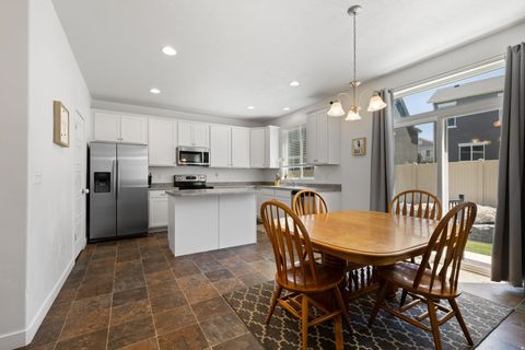 Tiny photo for 3043 S WILLOW CREEK DR, Saratoga Springs, UT 84045 (MLS # 2136215)