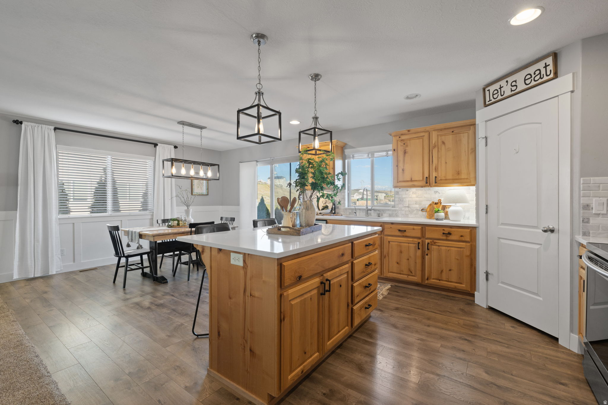 HIGHLANDS ON THE GRE - Residential