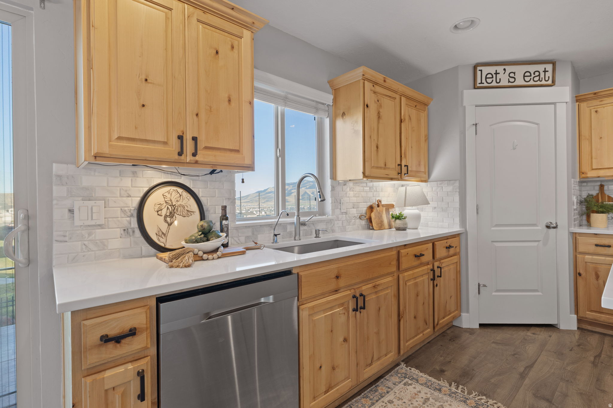 HIGHLANDS ON THE GRE - Residential