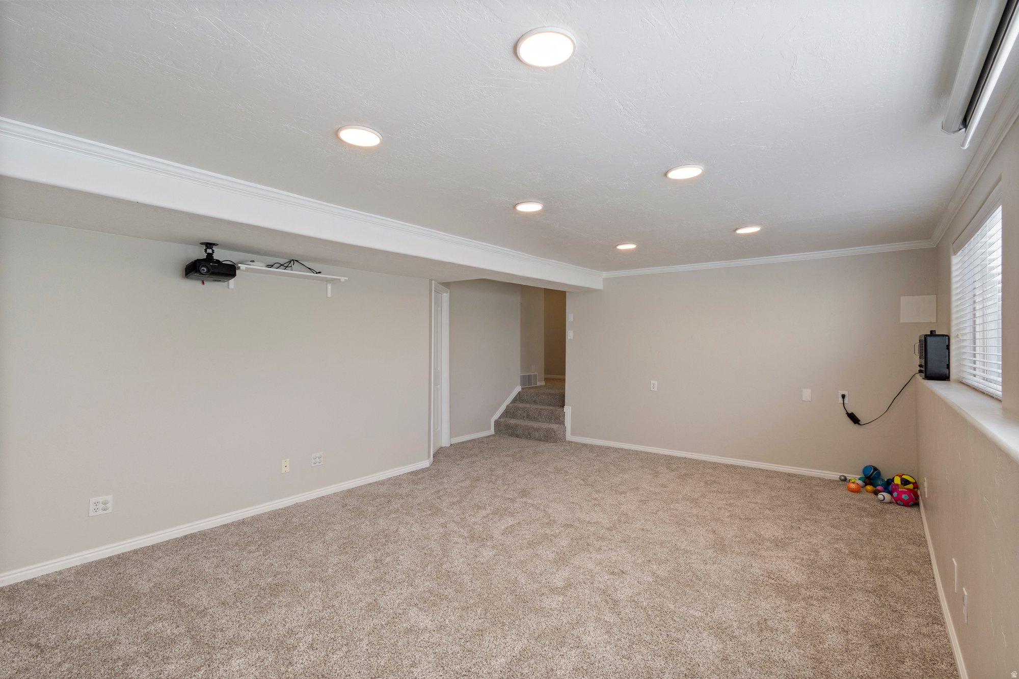 WHITE CITY - Residential