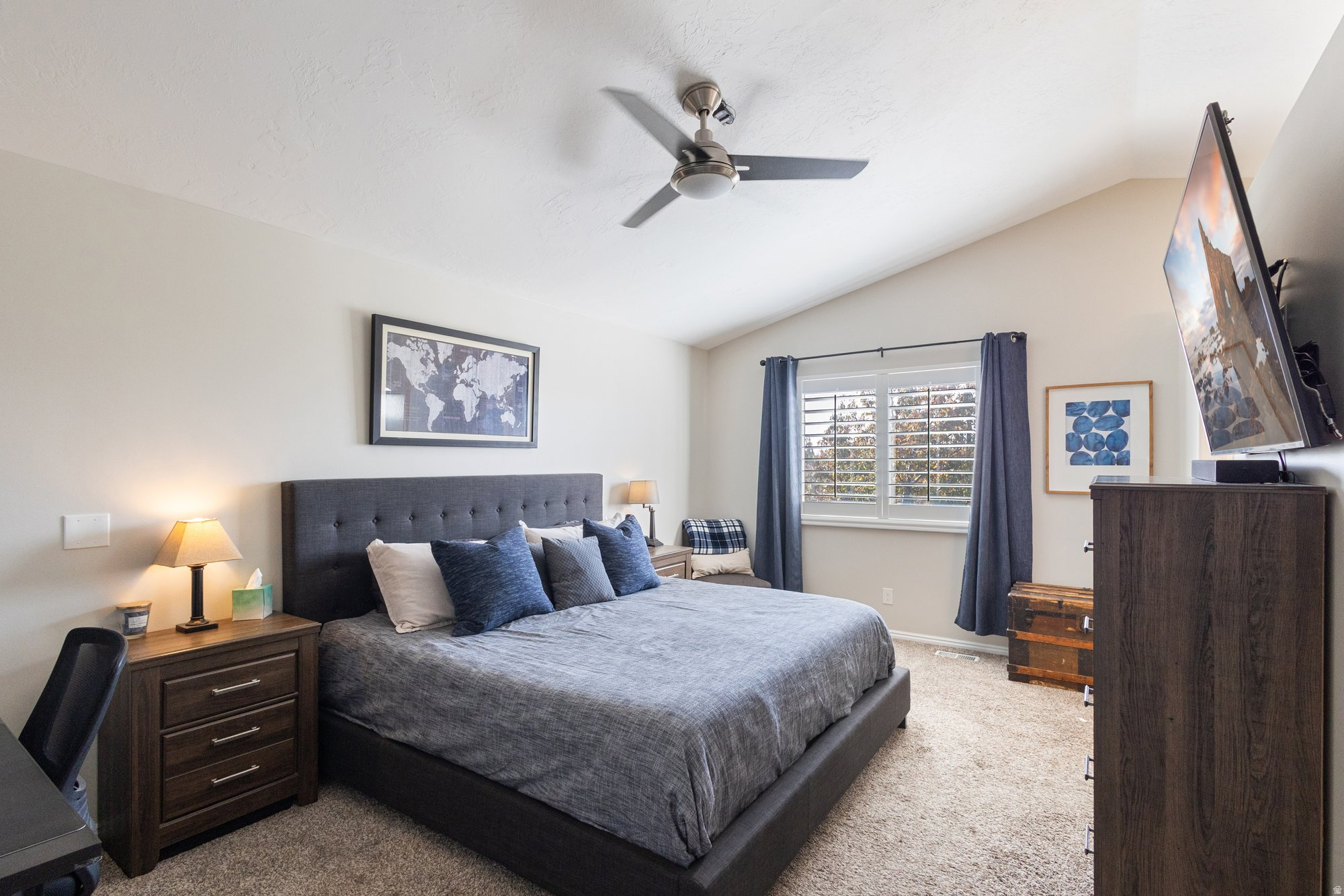 WHITE CITY - Residential