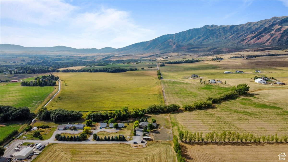 6398 W Center St, Mendon, Utah image 32