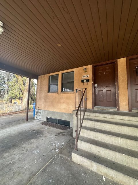 Photo of 4014 S PORTER Ave, South Ogden, UT 84403 (MLS # 2129056)