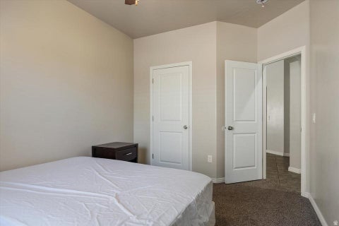 Tiny photo for 279 E MEMORY LN, Washington, UT 84780 (MLS # 2184698)