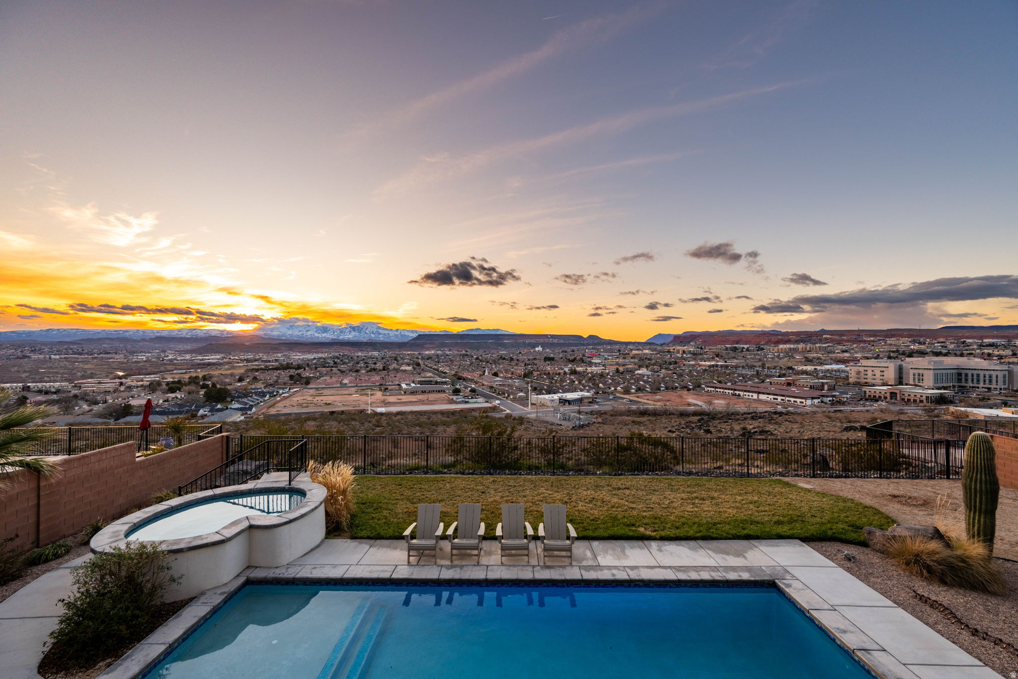 SOUTH RIM AT FOREMASTER RIDGE PH 3 - Residential