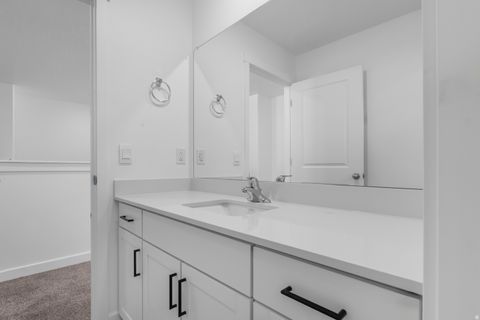 Tiny photo for 1558 E 1010 N #203, Salem, UT 84653 (MLS # 2128772)