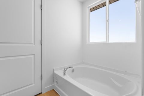 Tiny photo for 1558 E 1010 N #203, Salem, UT 84653 (MLS # 2128772)