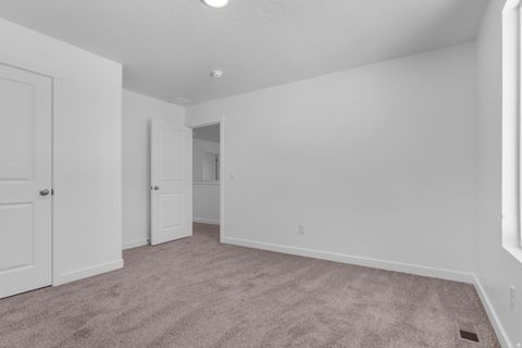 Tiny photo for 1558 E 1010 N #203, Salem, UT 84653 (MLS # 2128772)